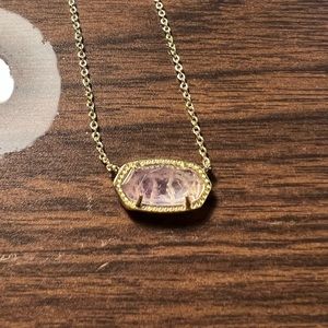 Kendra Scott Necklace!